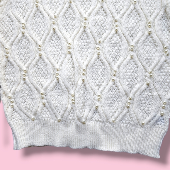 Solid Pearl Cable Knit Crewneck Sweater - Picture 12 of 14